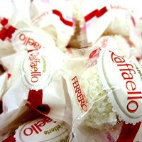 Бонбониера FERRERO Raffaello